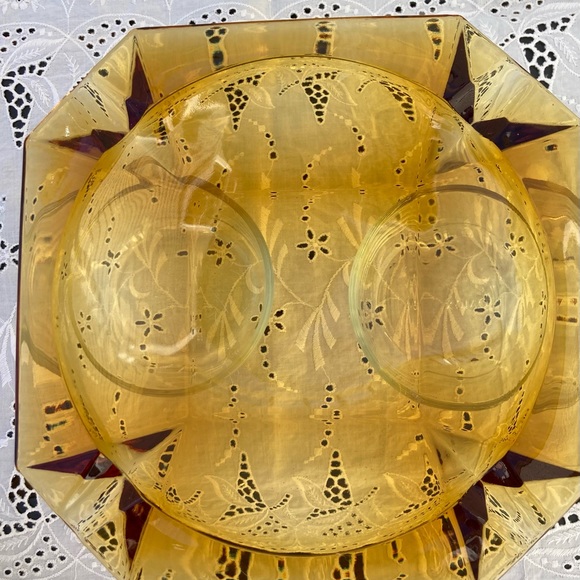 Vintge art glass  heavy MCM amber / honey ashtray - Picture 7 of 7